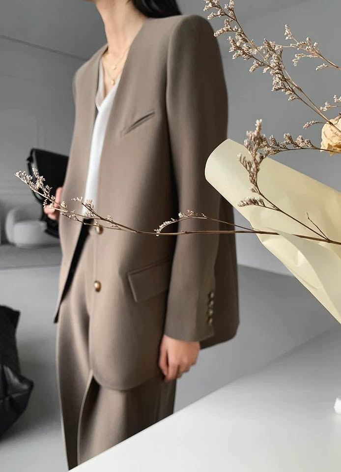 Taupe V-Neck Relaxed Blazer